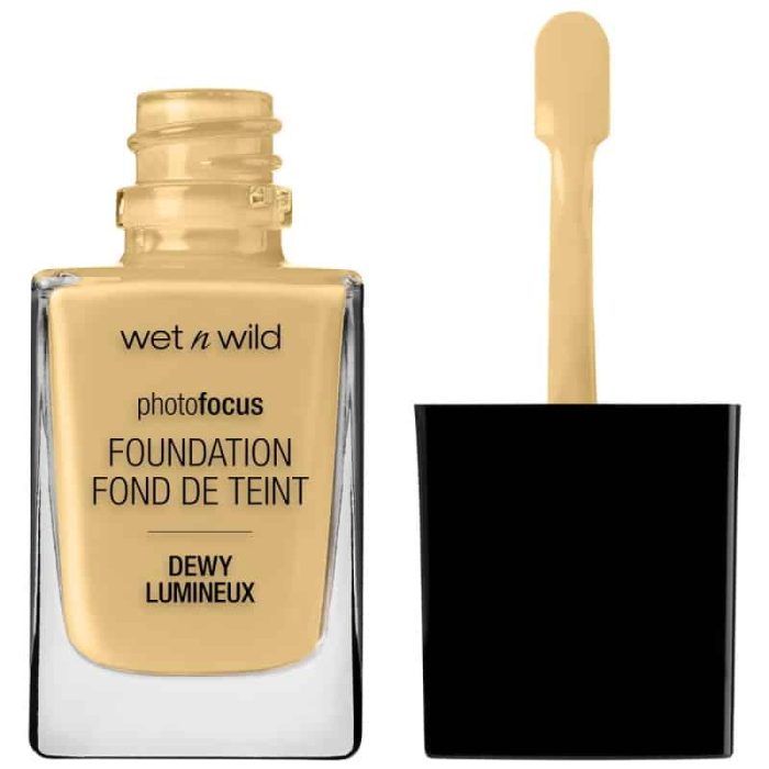 Wet N Wild Photofococus Foundation Golden Beige