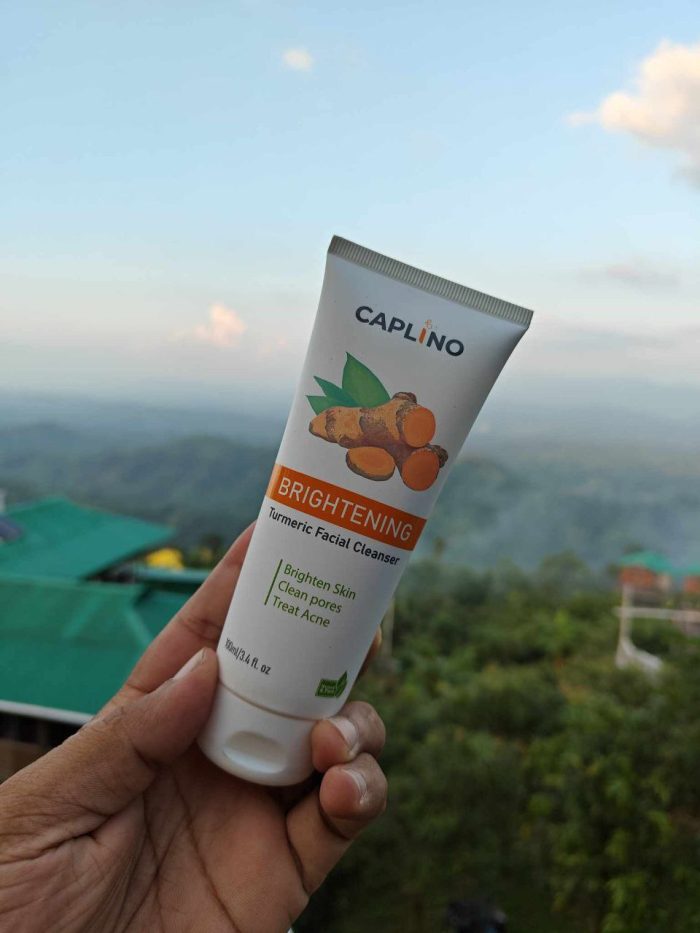 Caplino Brightening Turmeric Facial Cleanser